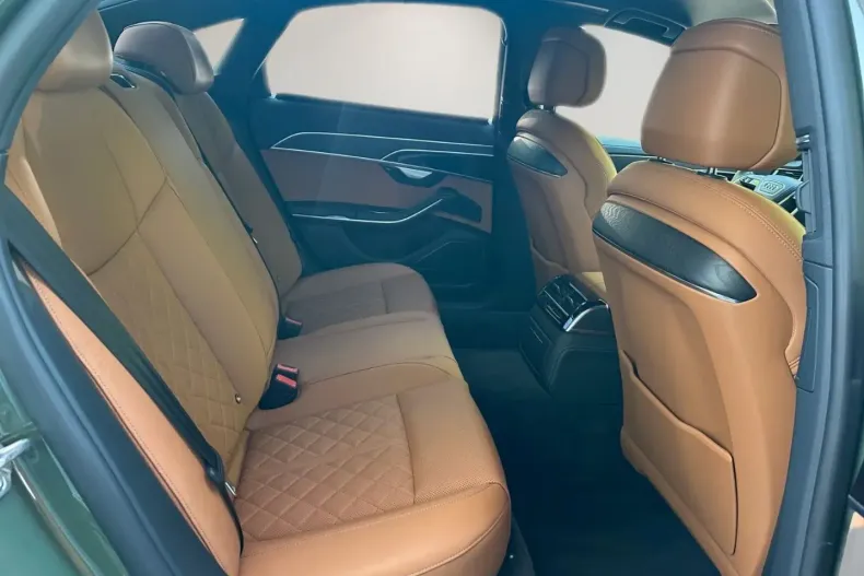 Audi A8 din 2023 cu 40.100 km - oferta AUD130825 - foto 19