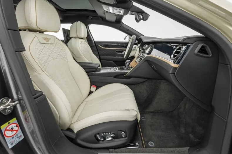 Bentley Flying Spur din 2024 cu 15.200 km - oferta BEN130827 - foto 21