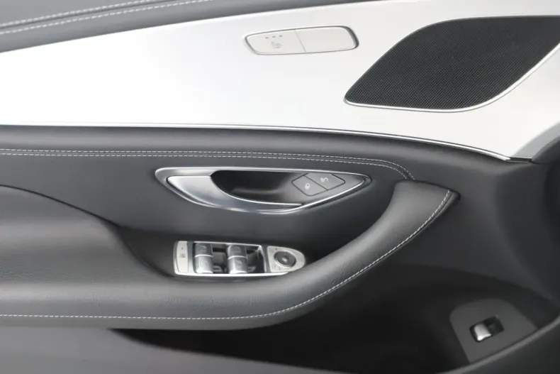 Mercedes-Benz CLS 450 din 2023 cu 55.274 km - oferta MER130830 - foto 6