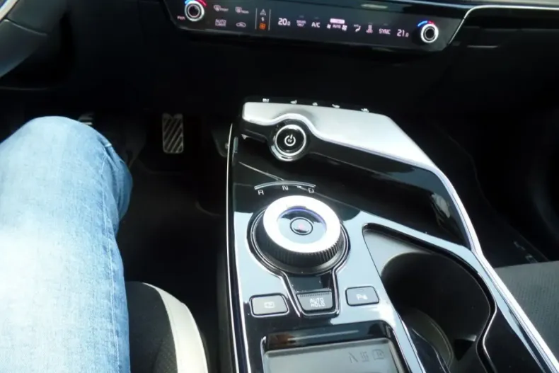 Kia EV6 din 2022 cu 36.900 km - oferta KIA130832 - foto 10