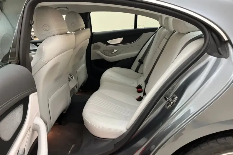 Mercedes-Benz CLS 300 din 2023 cu 28.990 km - oferta MER130834 - foto 7