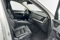 Volvo XC90 din 2023 cu 37.800 km - oferta VOL130840 - foto 3