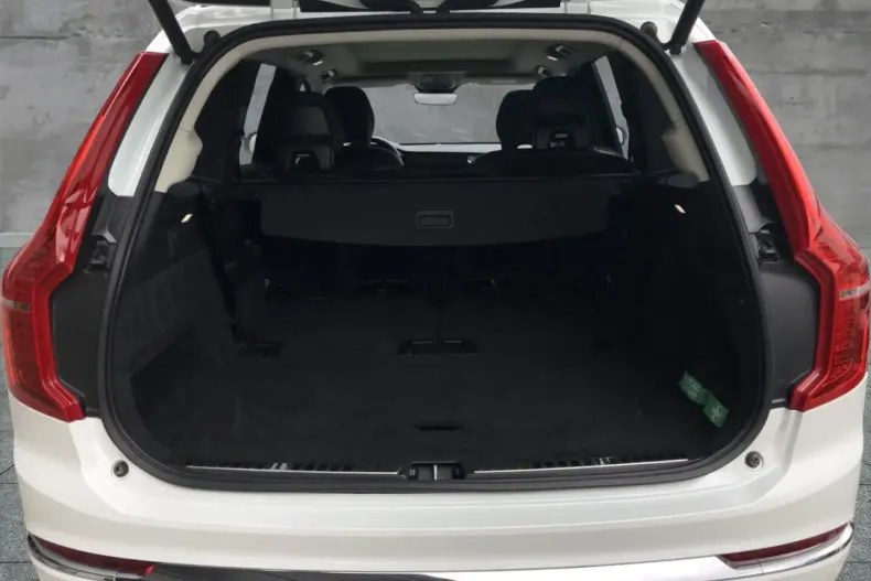 Volvo XC90 din 2022 cu 21.231 km - oferta VOL130841 - foto 7