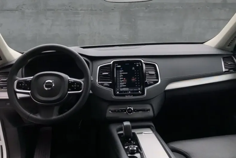 Volvo XC90 din 2022 cu 21.231 km - oferta VOL130841 - foto 9