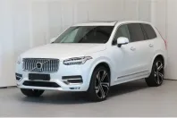 Volvo XC90 din 2023 cu 33.642 km - oferta VOL130843 - foto 1