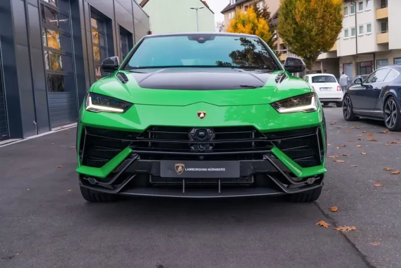 Lamborghini Urus din 2023 cu 28.700 km - oferta LAM130851 - foto 3