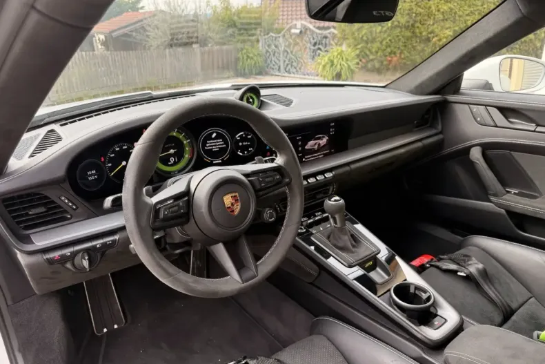 Porsche 992 din 2024 cu 25.999 km - oferta POR130852 - foto 12