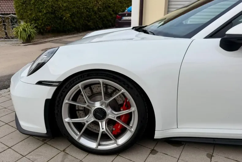 Porsche 992 din 2024 cu 25.999 km - oferta POR130852 - foto 28