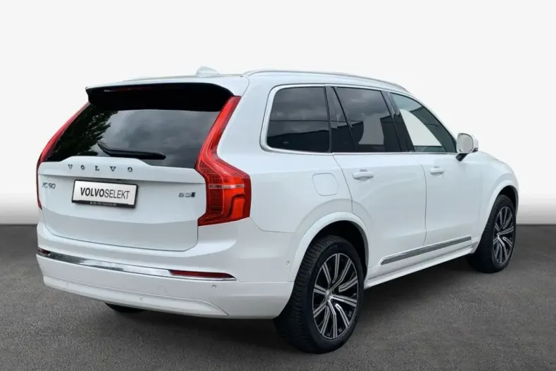 Volvo XC90 din 2024 cu 16.709 km - oferta VOL130858 - foto 2