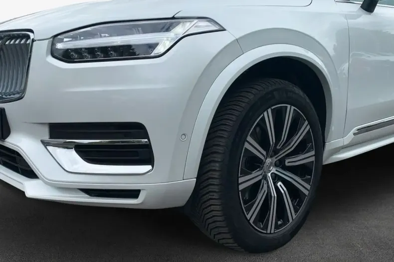 Volvo XC90 din 2024 cu 16.709 km - oferta VOL130858 - foto 5