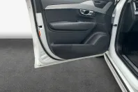 Volvo XC90 din 2024 cu 16.709 km - oferta VOL130858 - foto 19