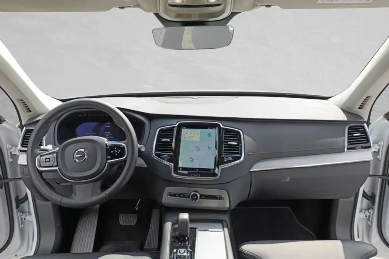 Volvo XC90 din 2023 cu 18.144 km - oferta VOL130859 - foto 4