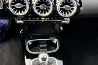 Mercedes-Benz CLA 200 din 2022 cu 16.800 km - oferta MER130861 - foto 11