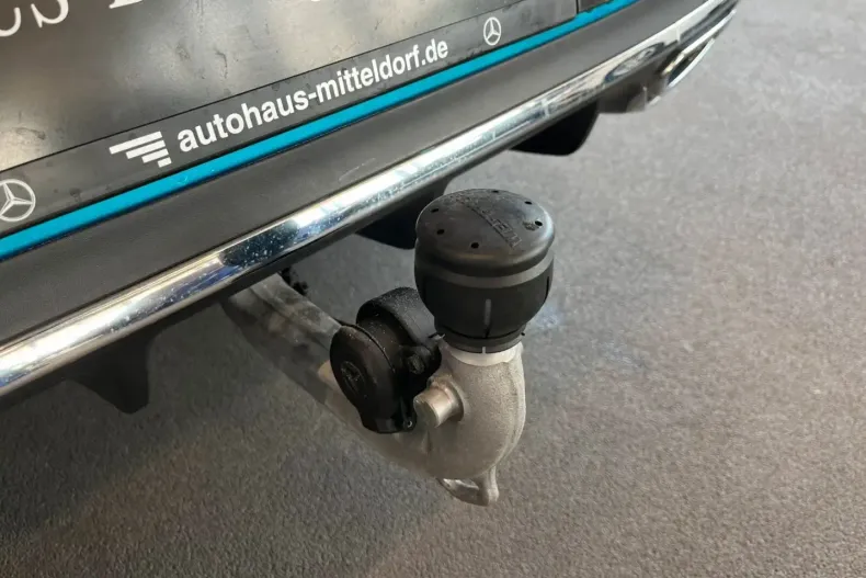 Mercedes-Benz CLA 200 din 2023 cu 11.917 km - oferta MER130862 - foto 23