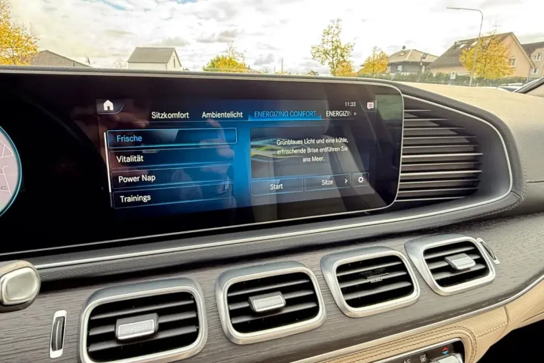 Mercedes-Benz GLE 350 din 2021 cu 49.890 km - oferta MER130866 - foto 30