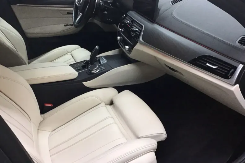 BMW 540 din 2022 cu 45.886 km - oferta BMW130881 - foto 8