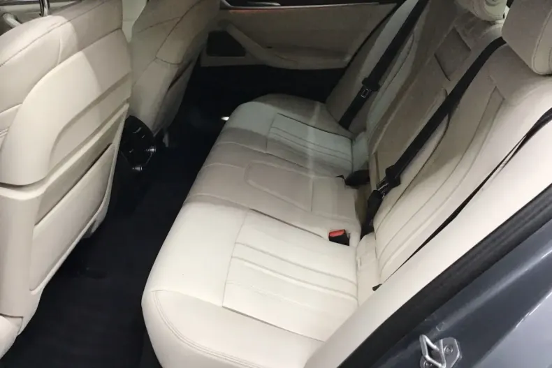 BMW 540 din 2022 cu 45.886 km - oferta BMW130881 - foto 11