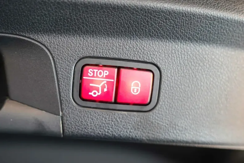 Mercedes-Benz GLE 53 AMG din 2021 cu 73.038 km - oferta MER130885 - foto 6