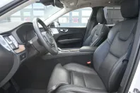 Volvo XC60 din 2023 cu 28.800 km - oferta VOL130888 - foto 11