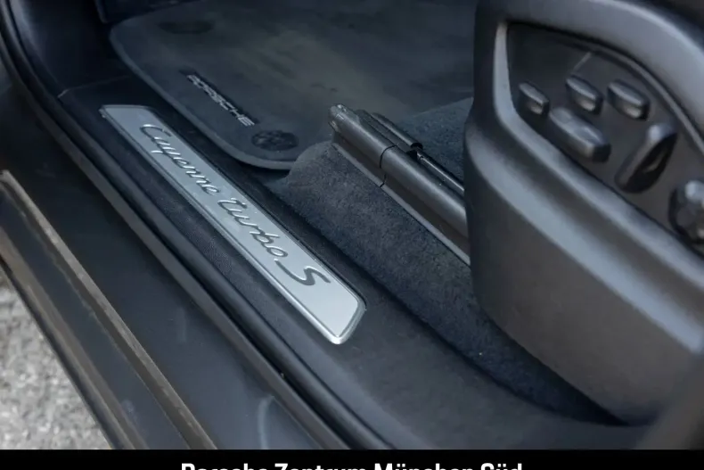 Porsche Cayenne din 2022 cu 57.600 km - oferta POR130890 - foto 21