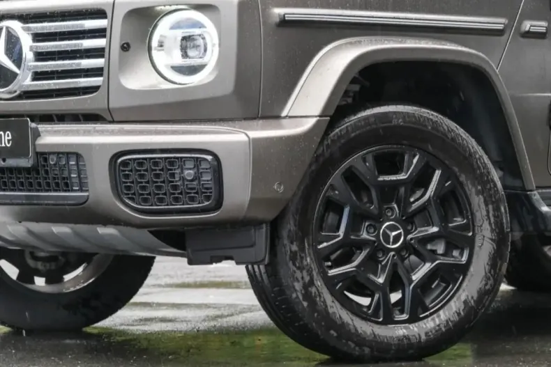 Mercedes-Benz G 500 din 2025 cu 9.987 km - oferta MER130891 - foto 5