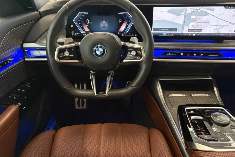 BMW 750 din 2024 cu 53.322 km - oferta BMW130892 - foto 8