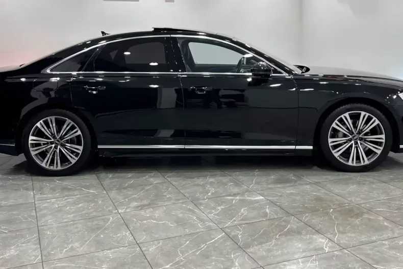 Audi A8 din 2022 cu 65.000 km - oferta AUD130896 - foto 2