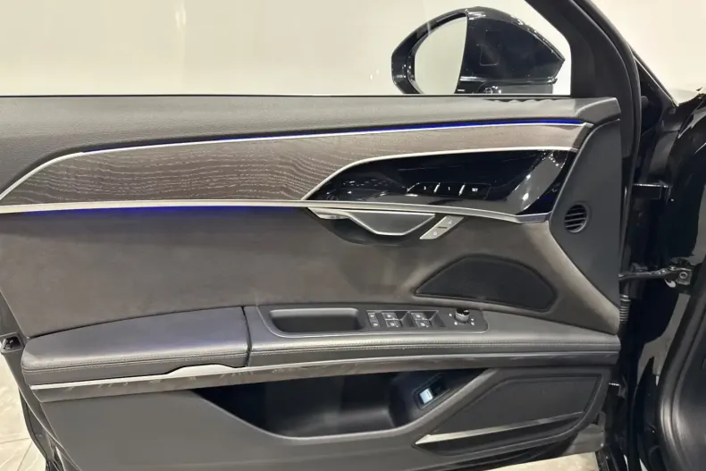 Audi A8 din 2022 cu 65.000 km - oferta AUD130896 - foto 6