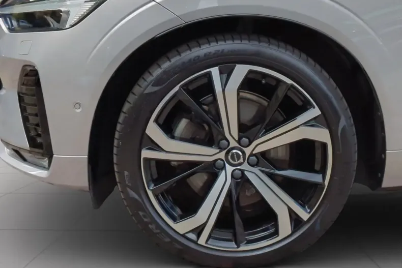 Volvo XC60 din 2023 cu 29.200 km - oferta VOL130900 - foto 7