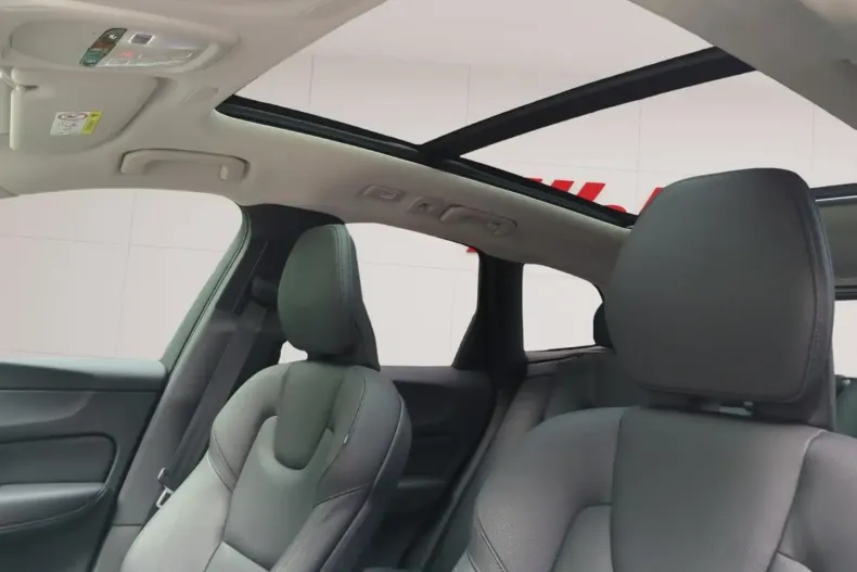 Volvo XC60 din 2023 cu 29.200 km - oferta VOL130900 - foto 15