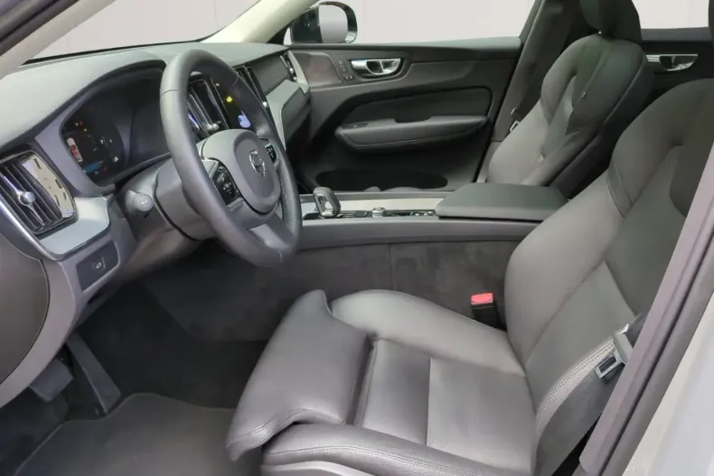 Volvo XC60 din 2023 cu 29.200 km - oferta VOL130900 - foto 16