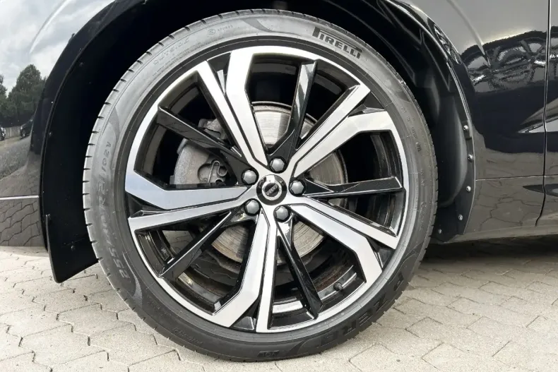 Volvo XC60 din 2022 cu 77.200 km - oferta VOL130901 - foto 9