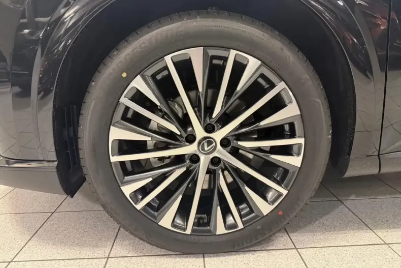 Lexus RX 350 din 2025 cu 8 km - oferta LEX130902 - foto 9