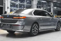 BMW 750 din 2024 cu 6.917 km - oferta BMW130904 - foto 5