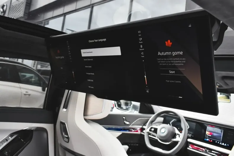 BMW 750 din 2024 cu 6.917 km - oferta BMW130904 - foto 13