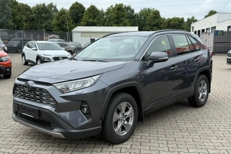 Toyota RAV4 din 2023 cu 51.413 km - oferta TOY130909 - foto 3