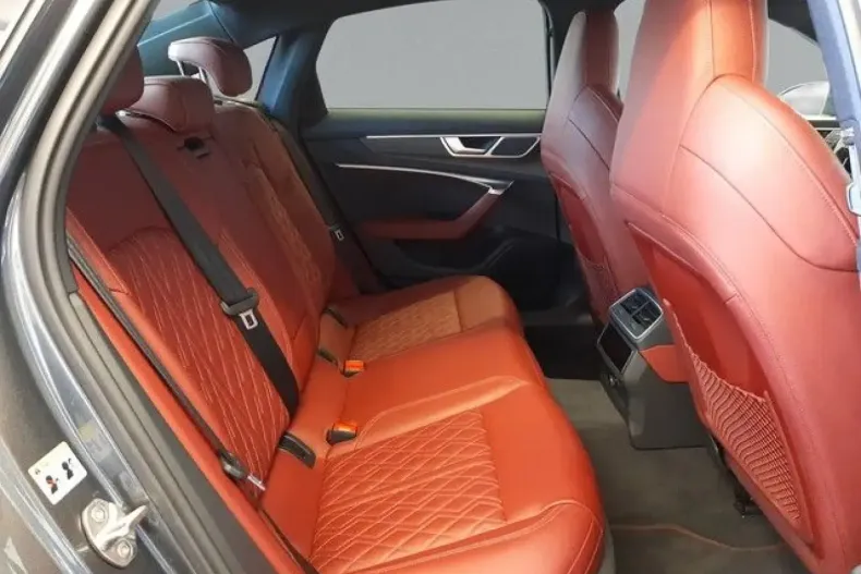 Audi S6 din 2022 cu 67.722 km - oferta AUD130911 - foto 8