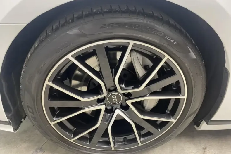 Audi A8 din 2022 cu 57.010 km - oferta AUD130912 - foto 3