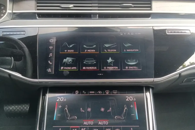 Audi A8 din 2022 cu 68.850 km - oferta AUD130919 - foto 6