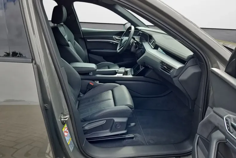 Audi Q8 din 2024 cu 34.260 km - oferta AUD130921 - foto 7