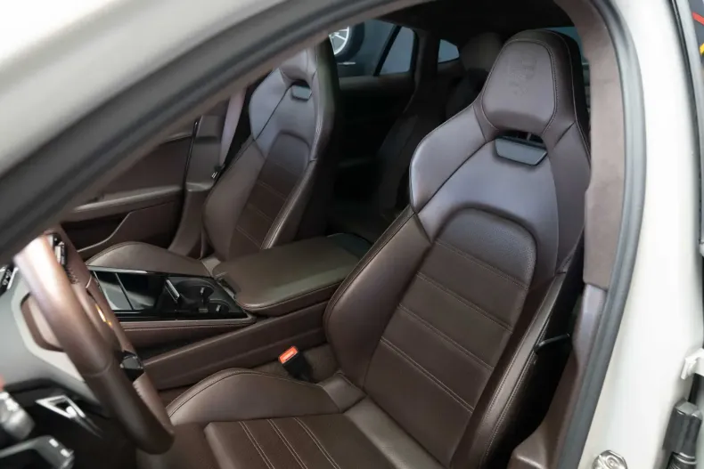 Porsche Panamera din 2024 cu 34.900 km - oferta POR130924 - foto 6