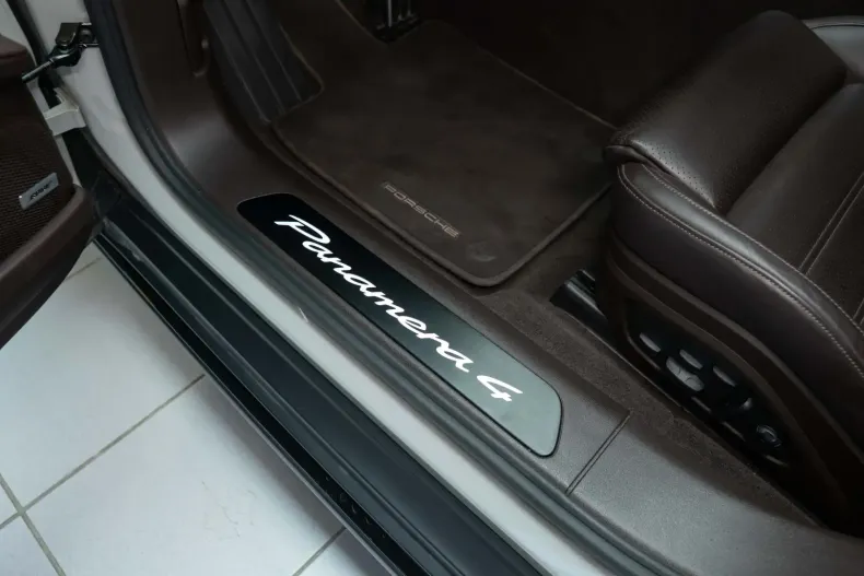 Porsche Panamera din 2024 cu 34.900 km - oferta POR130924 - foto 31