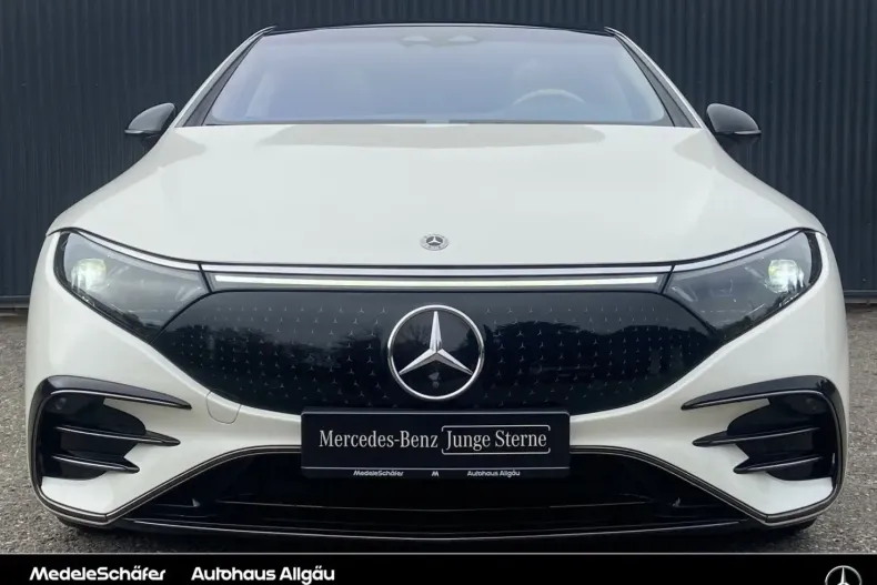 Mercedes-Benz EQS din 2023 cu 48.104 km - oferta MER130932 - foto 3