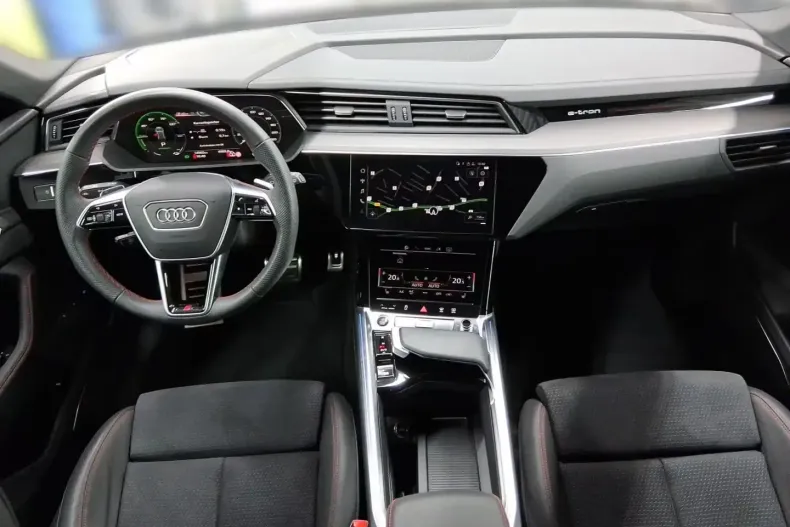 Audi Q8 din 2023 cu 16.000 km - oferta AUD130933 - foto 8