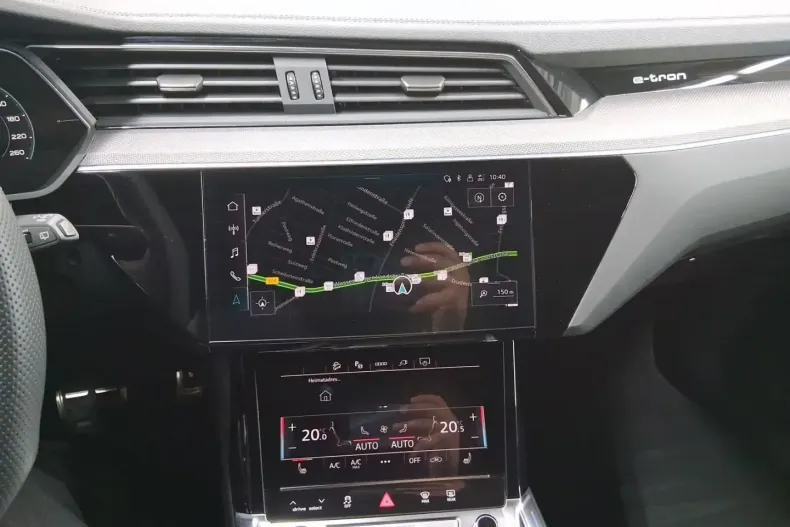 Audi Q8 din 2023 cu 16.000 km - oferta AUD130933 - foto 10