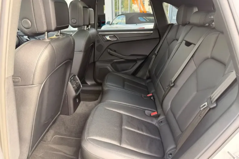 Porsche Macan din 2022 cu 50.000 km - oferta POR130934 - foto 21