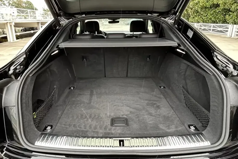 Audi Q8 din 2023 cu 34.293 km - oferta AUD130935 - foto 3