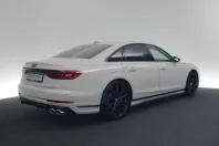 Audi S8 din 2024 cu 12.500 km - oferta AUD130938 - foto 4