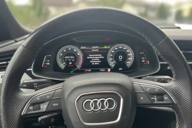 Audi Q8 din 2021 cu 45.235 km - oferta AUD130939 - foto 4