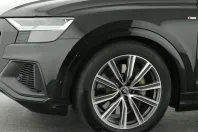 Audi Q8 din 2021 cu 82.800 km - oferta AUD130942 - foto 2